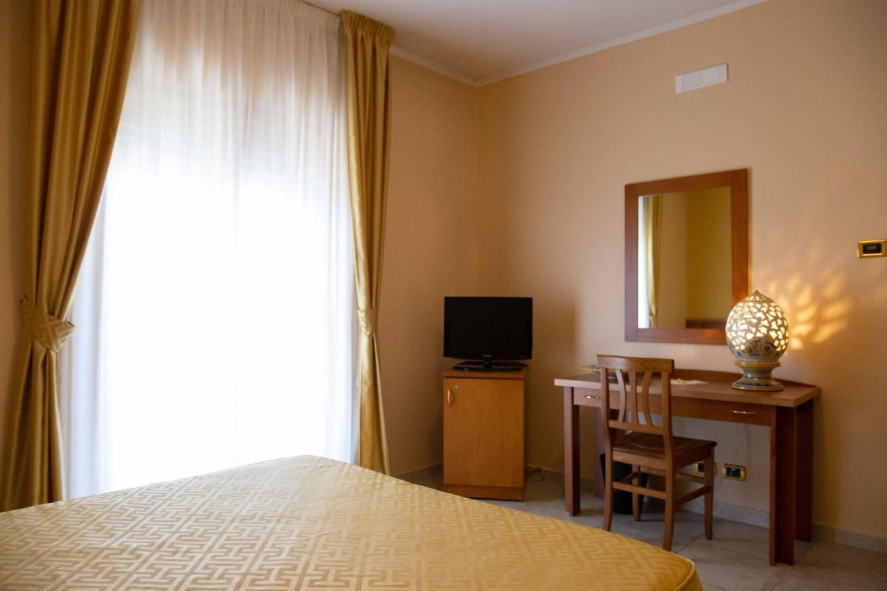 Hotel Maddaloni Tufino Esterno foto